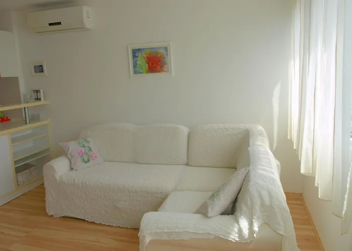 Apartment Sunny